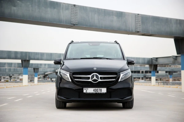 Mercedes V250 (Black), 2023