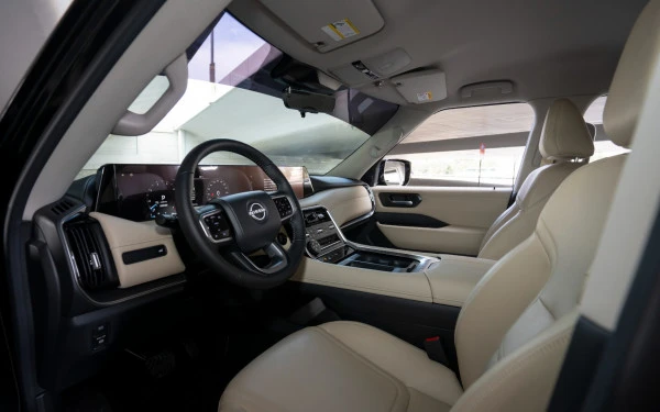 Nissan Patrol SE (Nero), 2025