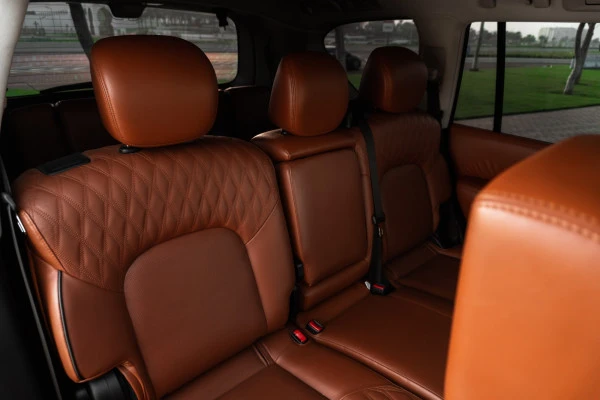 Nissan Patrol V8 (Black), 2020
