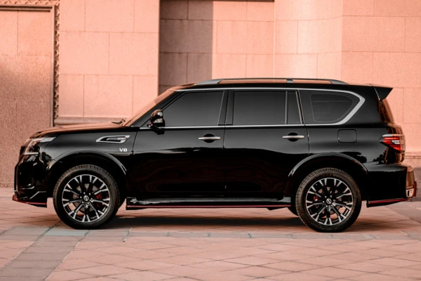 Nissan Patrol Nismo (Black), 2023