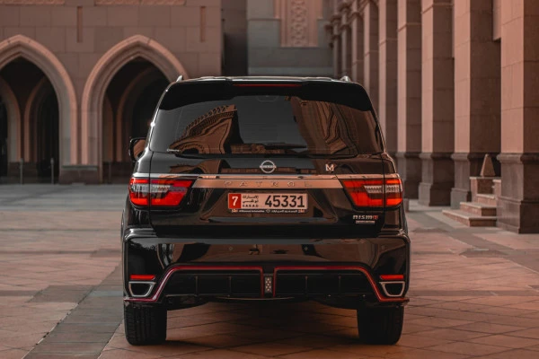 Nissan Patrol Nismo (Black), 2023
