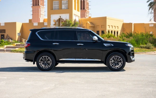 Nissan Patrol Platinum (Black), 2024