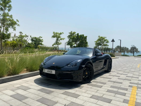 Porsche Boxster 718 (Black), 2022