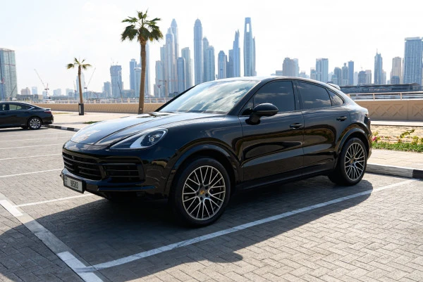 Porsche Cayenne coupe (Nero), 2022