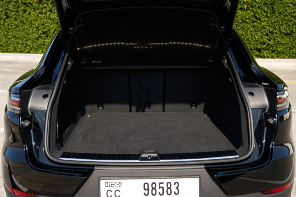 Porsche Cayenne coupe (Nero), 2022