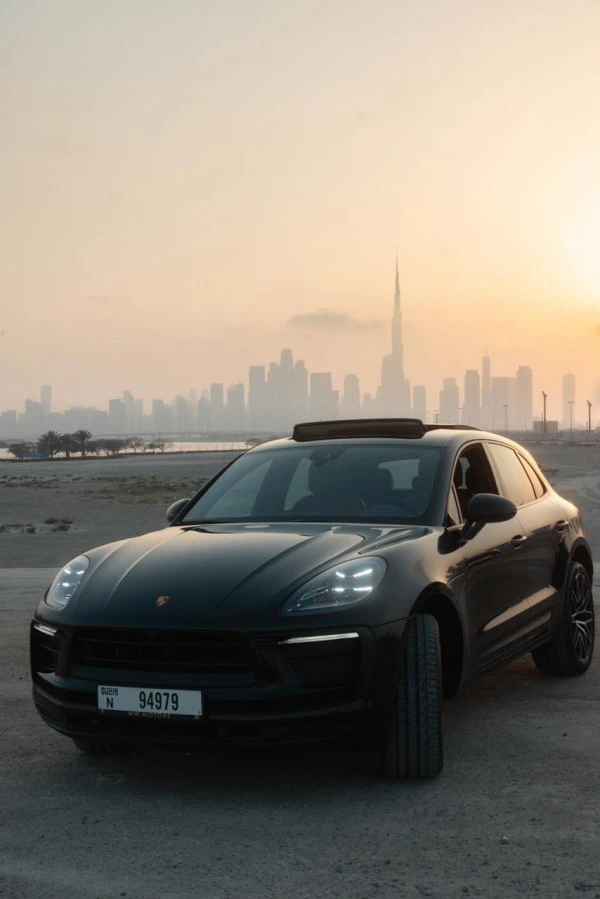 Porsche Macan Platinum (Black), 2022