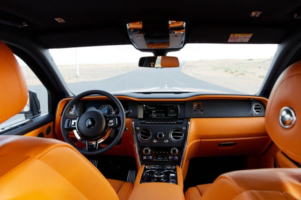 Rolls Royce Cullinan (Black), 2023