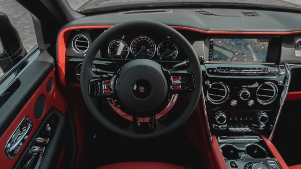 Rolls Royce Cullinan (Black), 2023