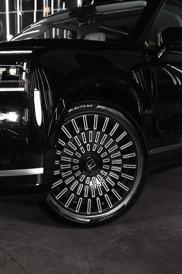 Zeekr 9X (Black), 2025