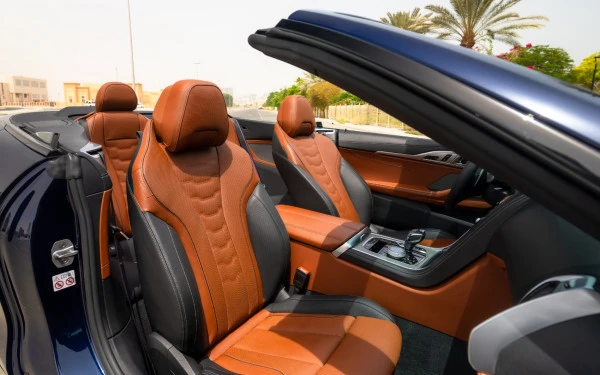 BMW 840i cabrio (Dark Blue), 2021