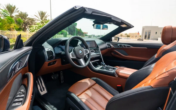 BMW 840i cabrio (Dark Blue), 2021