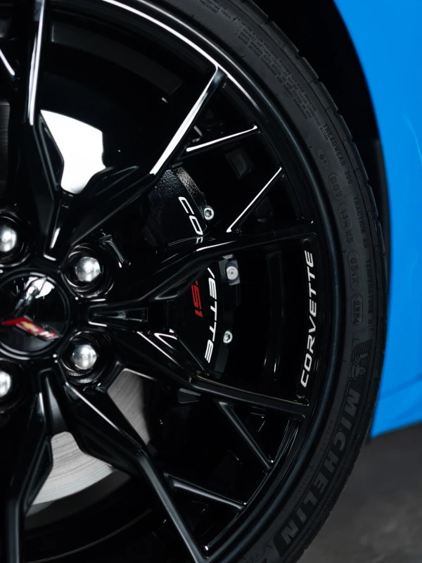Chevrolet Corvette C8 STINGRAY 3LT (Blue), 2024