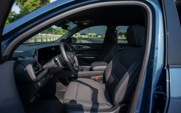 Chevrolet Traverse (Blue), 2026