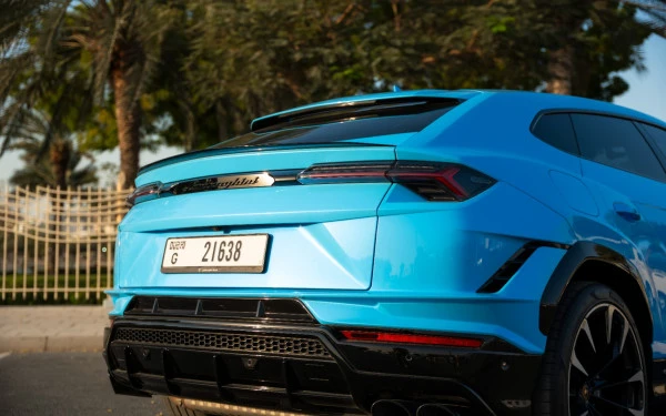 Lamborghini Urus (Blue), 2023