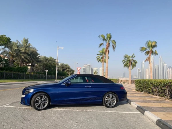 Mercedes C300 cabrio (Blau), 2019