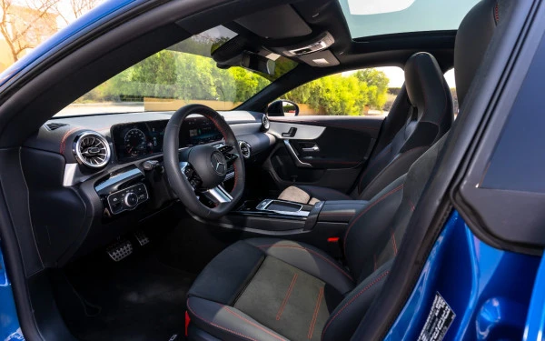 Mercedes CLA200 (Blue), 2025