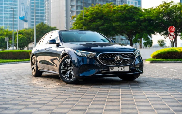 Mercedes E200 (Blue), 2025