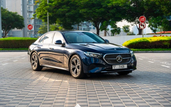 Mercedes E200 (Blue), 2025