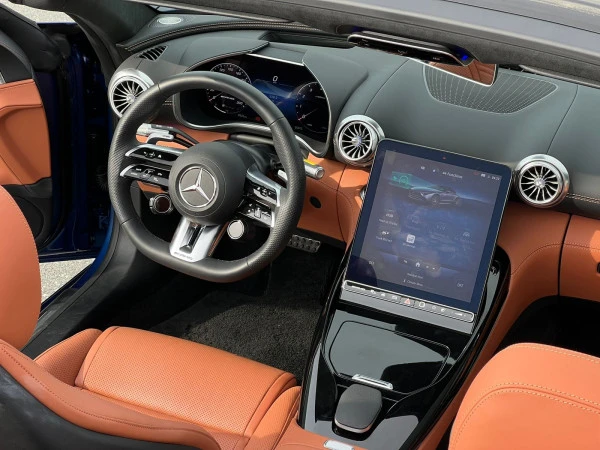 Mercedes SL 43 AMG (Blue), 2024