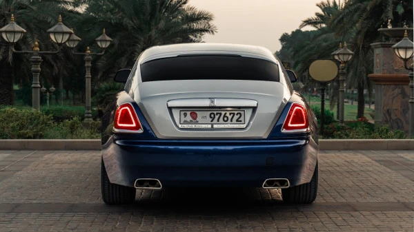 Rolls Royce Wraith (Blue), 2019