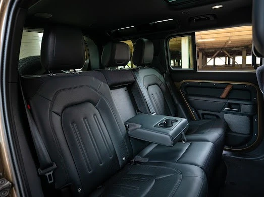 Range Rover Defender V6 X (Braun), 2021