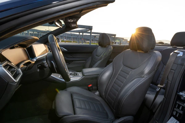 BMW 430i cabrio (Dark Blue), 2023
