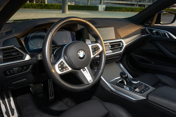 BMW 430i cabrio (Dark Blue), 2023