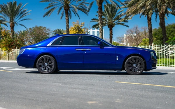 Rolls Royce Ghost (Dunkelblau), 2022