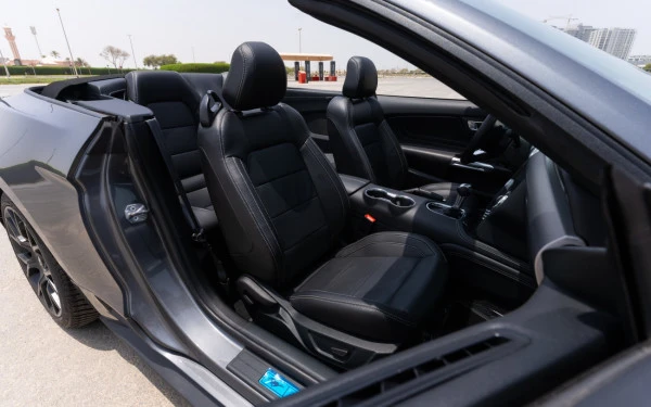 Ford Mustang cabrio (Dark Grey), 2023