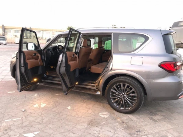 Infiniti QX 80 (Dark Grey), 2021