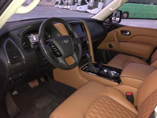 Infiniti QX 80 (Dark Grey), 2021