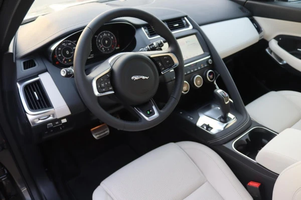Jaguar E-Pace (Dark Grey), 2020