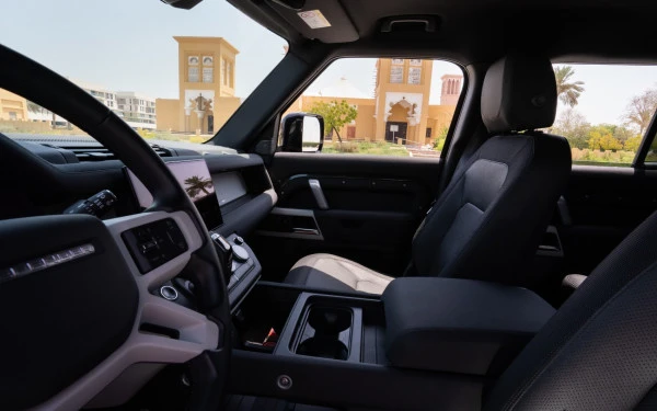 Range Rover Defender (Dark Grey), 2022