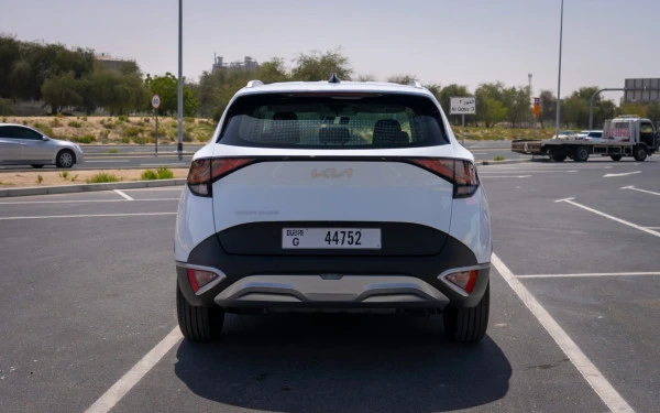 KIA Sportage (White), 2024