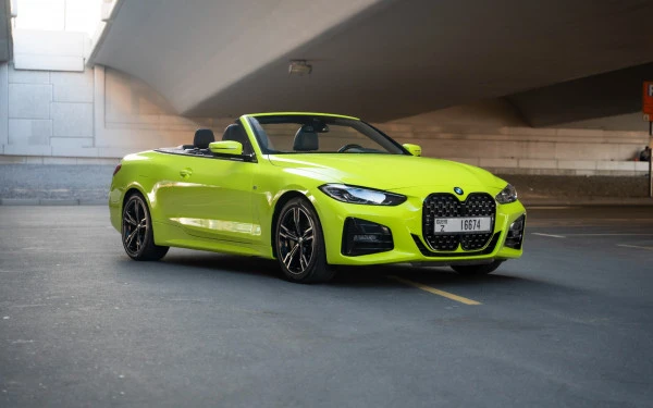 BMW 430i cabrio (Lime Green), 2023