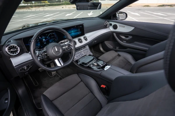 Mercedes E200 Cabrio (Grün), 2022