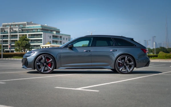Audi RS6 (Grey), 2022