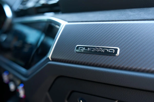 Audi RSQ3 (Grey), 2022