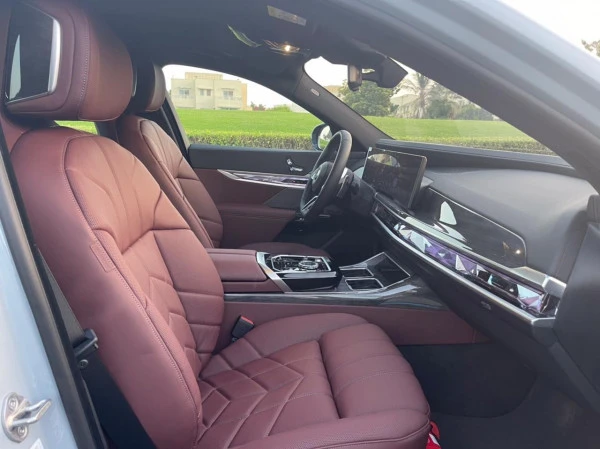 BMW 740Li (Grey), 2023