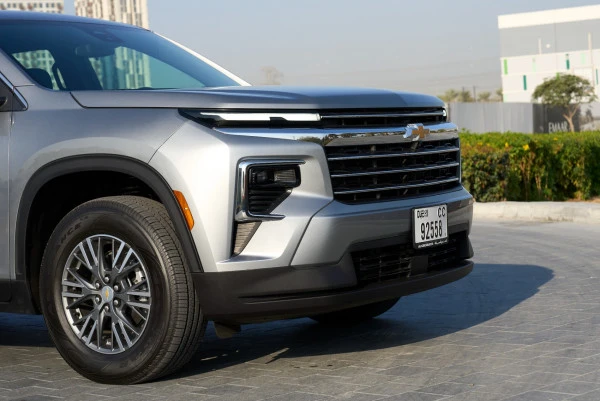 Chevrolet Traverse (Grey), 2025
