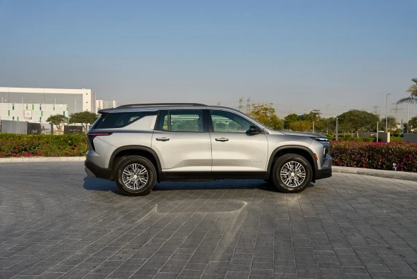 Chevrolet Traverse (Grey), 2025