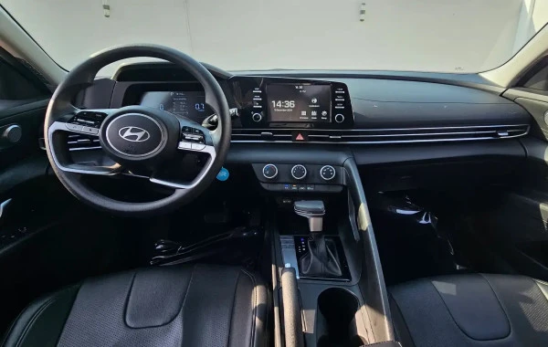 Hyundai Elantra (Grey), 2024