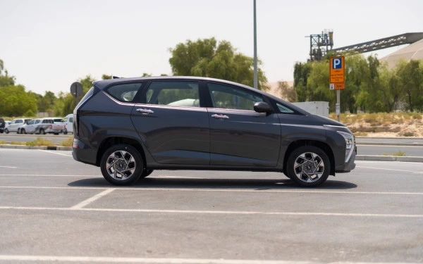 Hyundai Stargazer (Grey), 2024