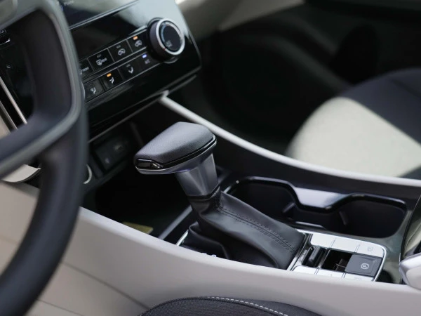 Hyundai Tucson (Grey), 2023
