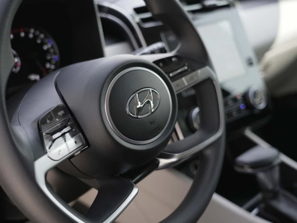 Hyundai Tucson (Grey), 2023