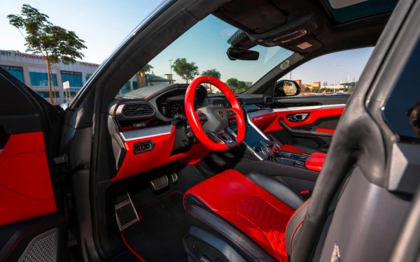 Lamborghini Urus (Grau), 2022