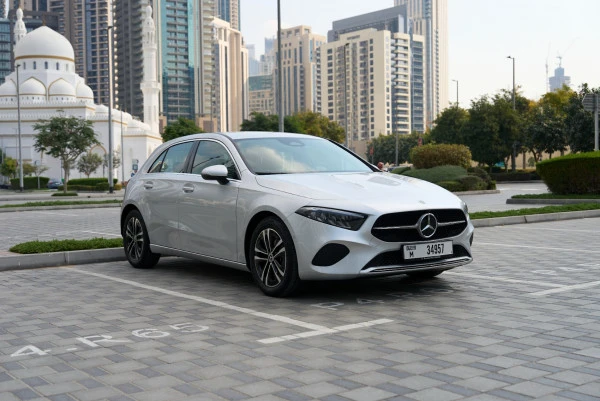 Mercedes A180 (Grey), 2023