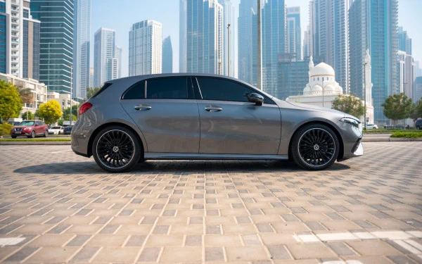 Mercedes A200 (Grey), 2025