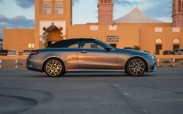 Mercedes E200 Cabrio (Dark Grey), 2022