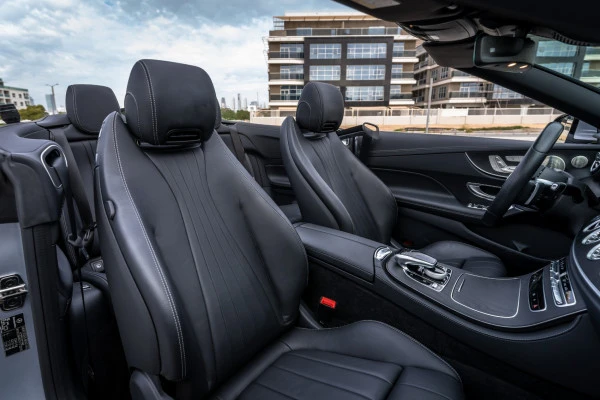 Mercedes E200 Cabrio (Grau), 2022